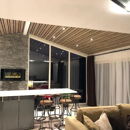 Topp Moderne Suite. לארביק
